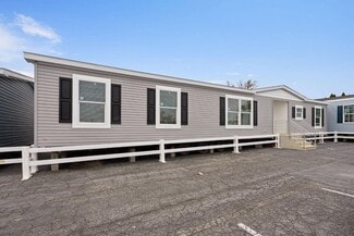 Pine Grove, PA Manufactured Housing/Mobile Housing - Chapel Dr