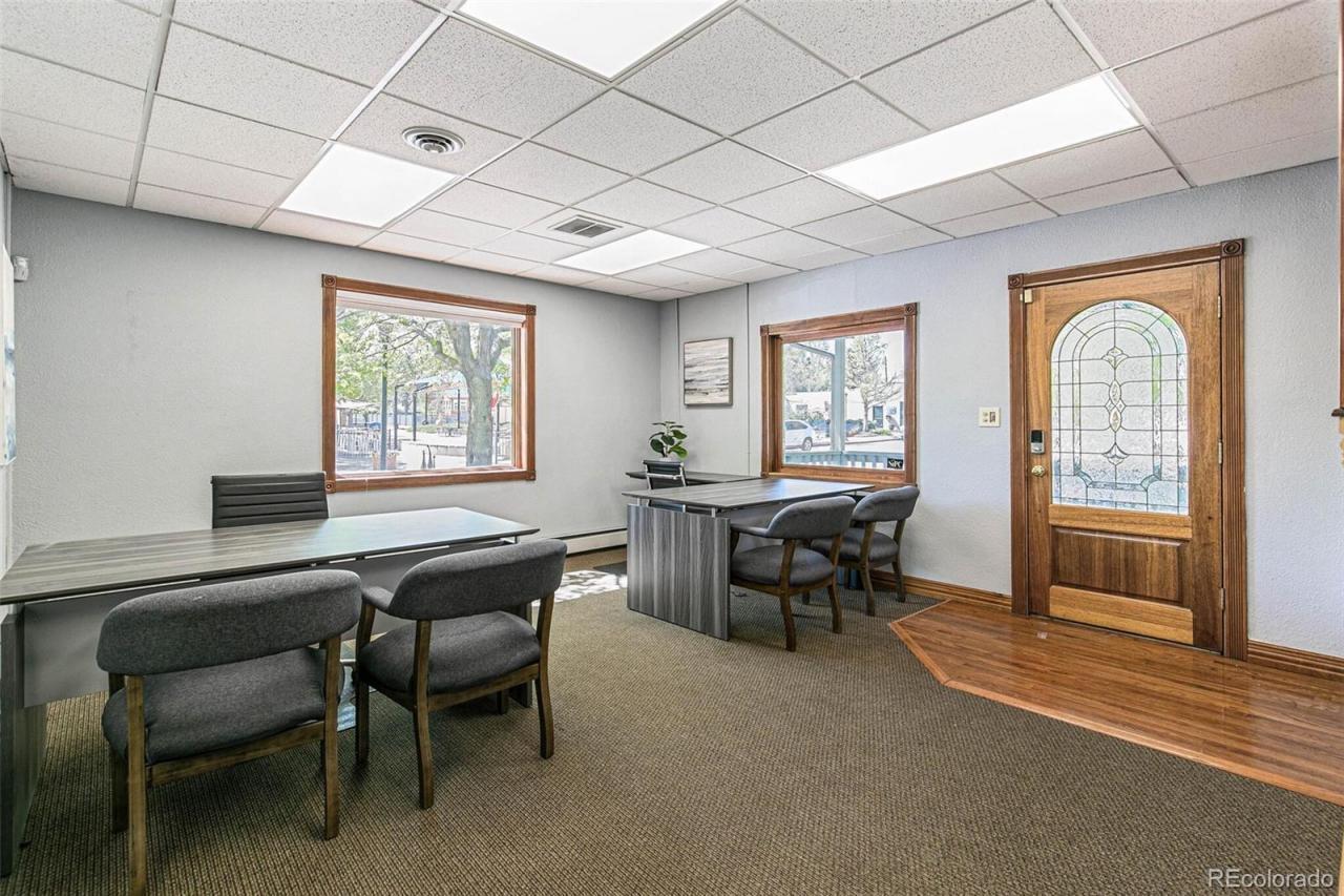 100 E Chester St, Lafayette, CO for Sale