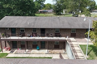 Doniphan, MO Apartments - 1020 Washington St