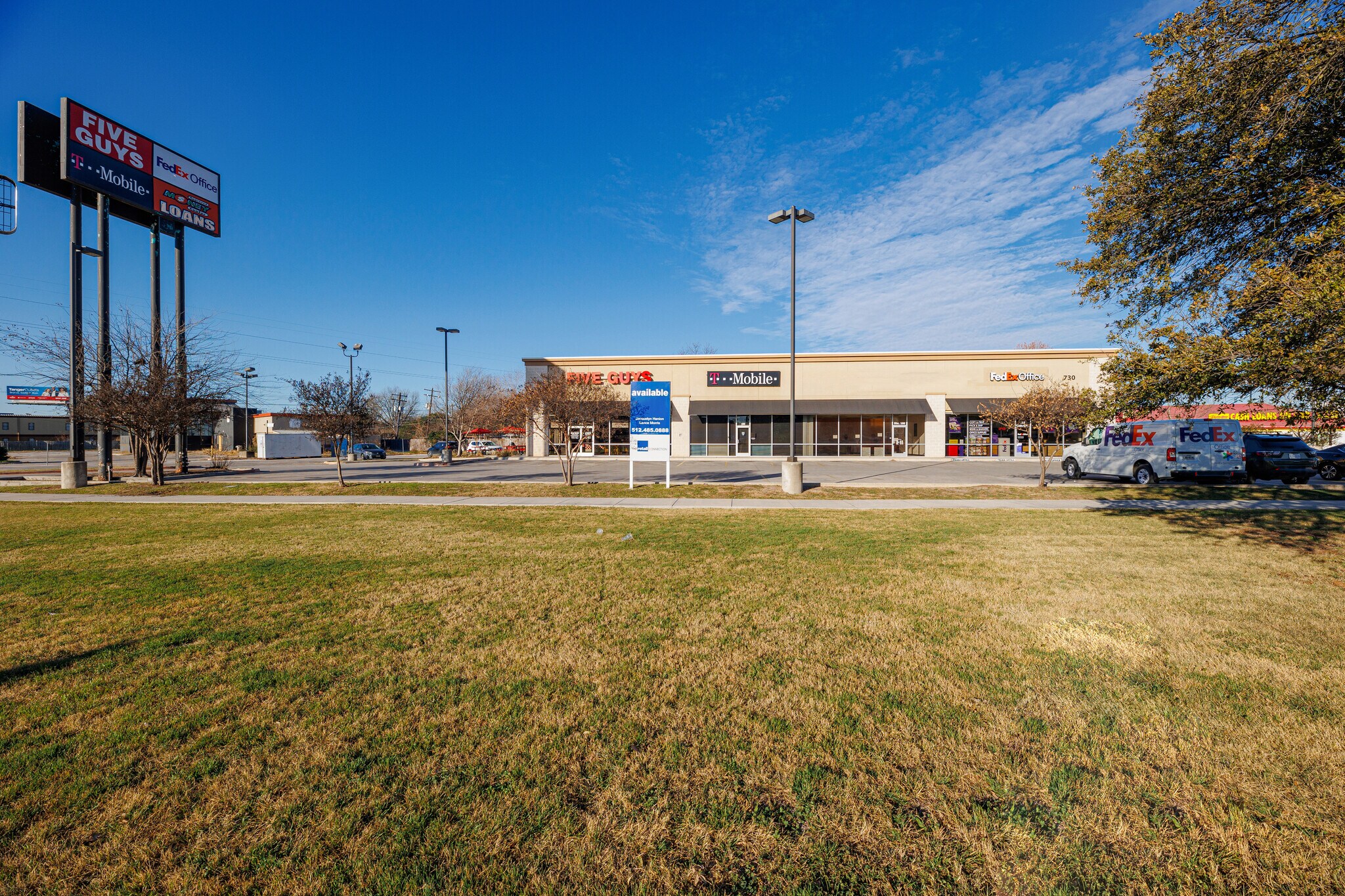 730 E Hopkins St San Marcos, TX 78666 Retail Property for Lease on