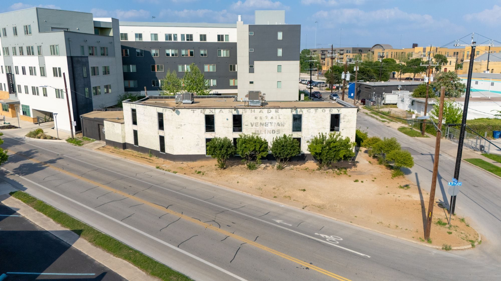 915 Dallas St, San Antonio, TX for Rent