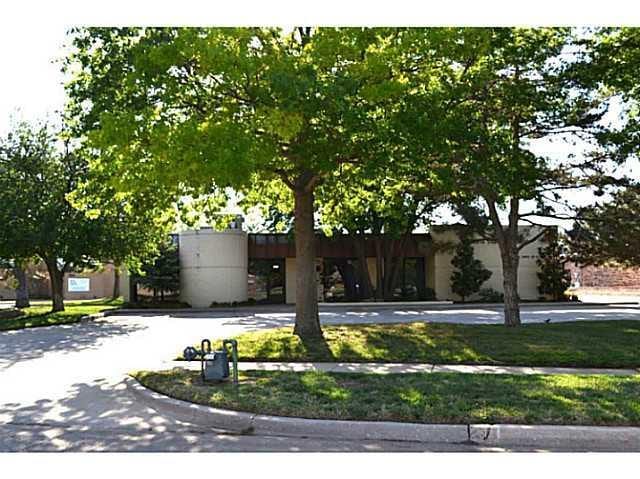 2375 N Thompkins Ave, Bethany, OK for Sale