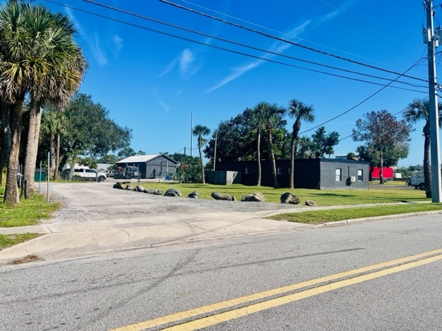 800 Main St, Titusville, FL for Sale