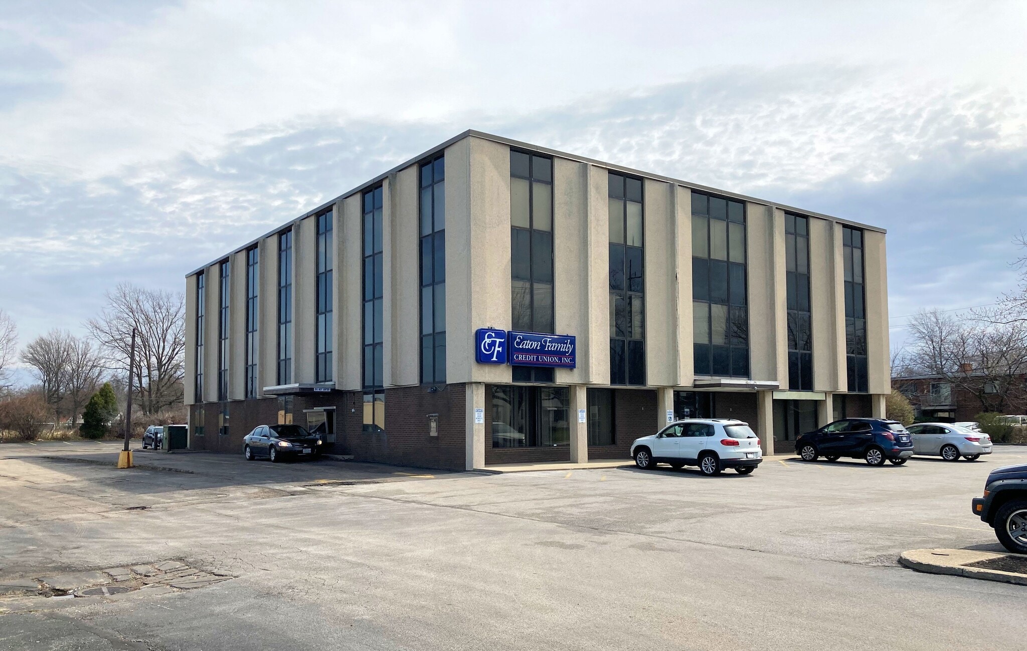 333 Babbitt Rd Euclid, OH 44123 Office Property for Lease on