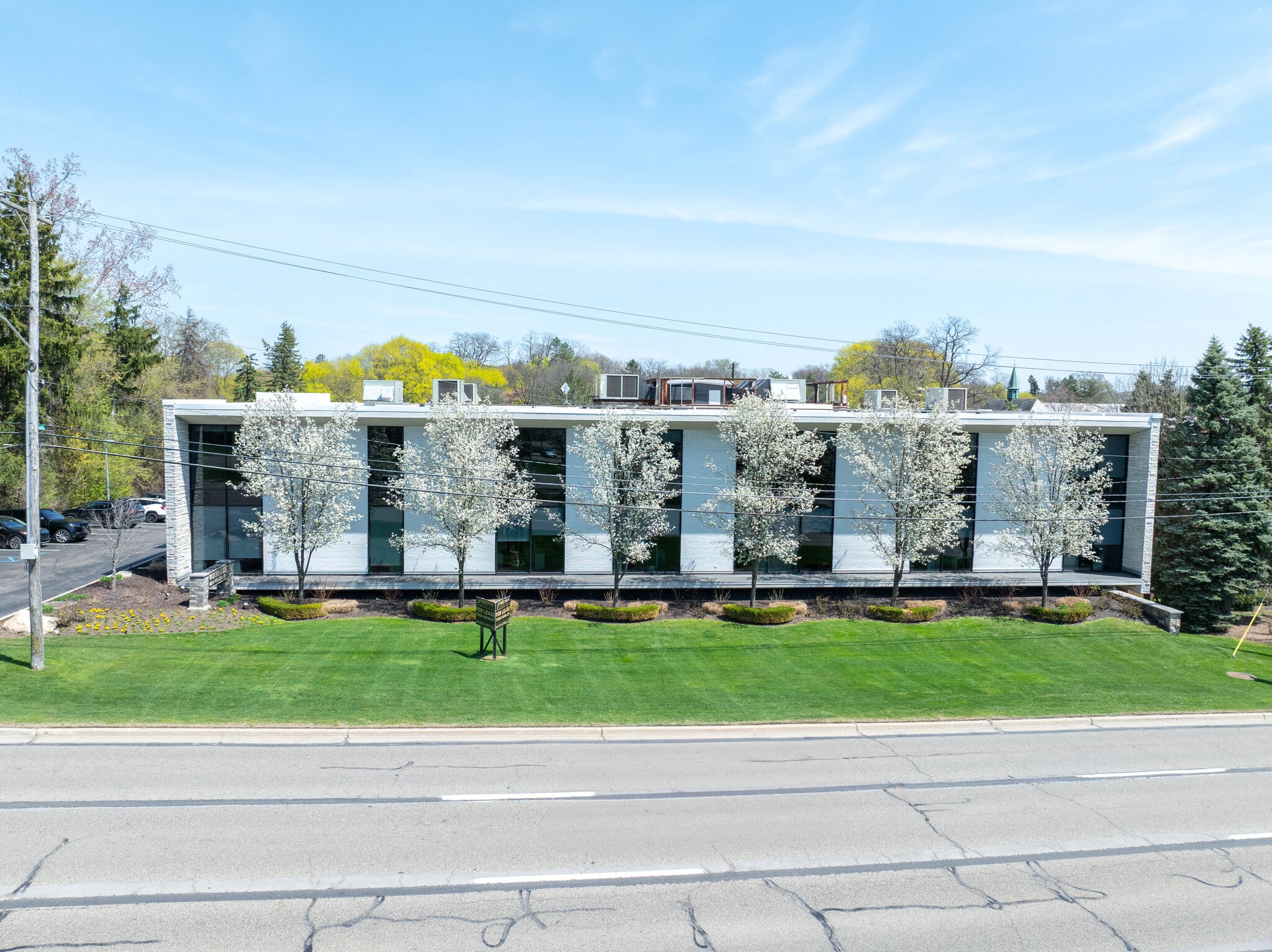 40700 Woodward Ave, Bloomfield Hills, MI for Sale