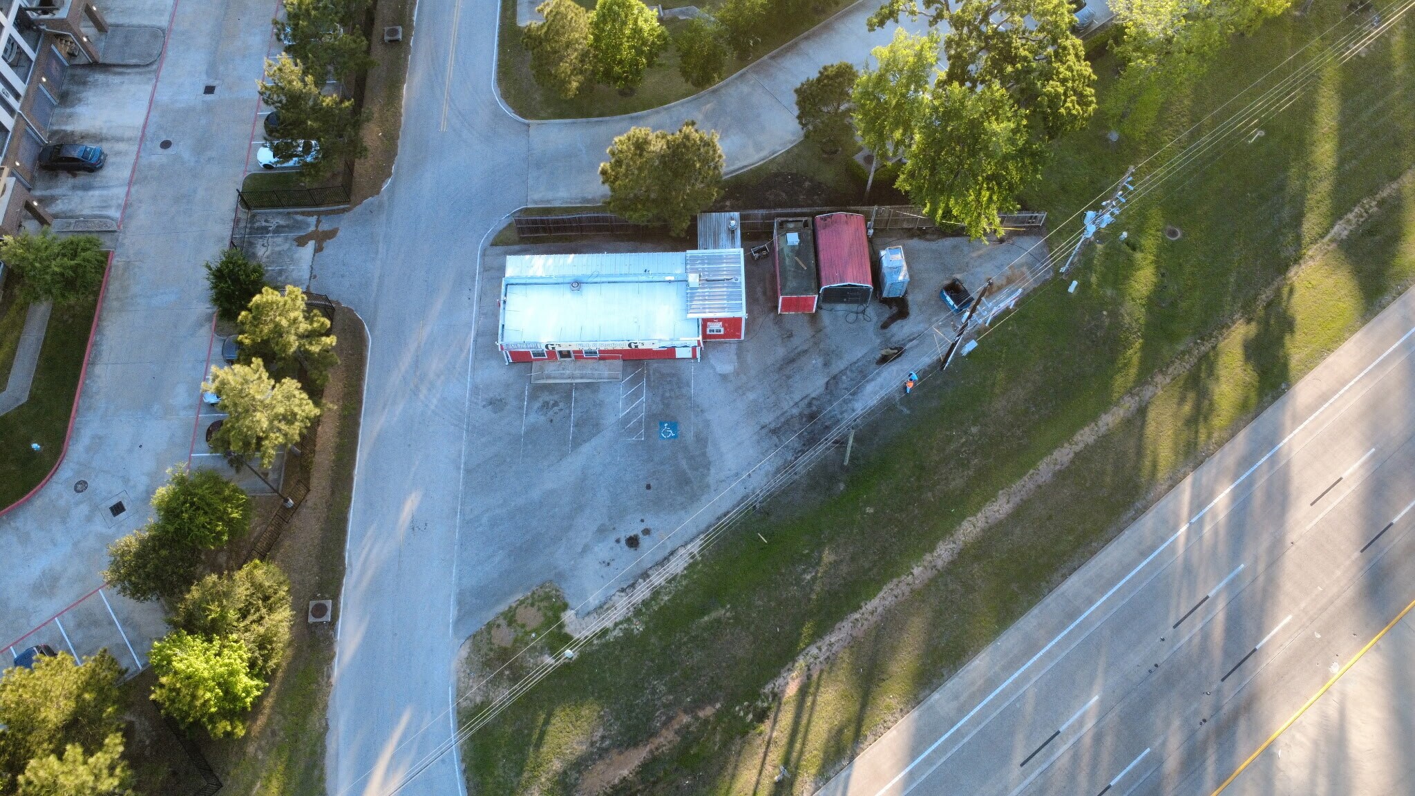 4897 W Davis St, Conroe, TX for Sale