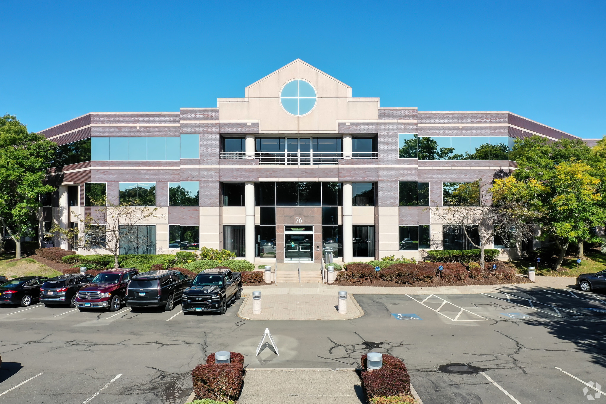 76 Batterson Park Rd, Farmington, CT for Rent