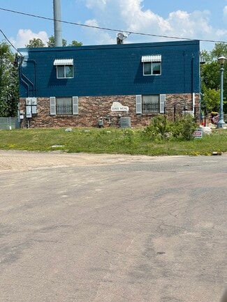 Lindstrom, MN Warehouse - 30401-30405 Neal Ave