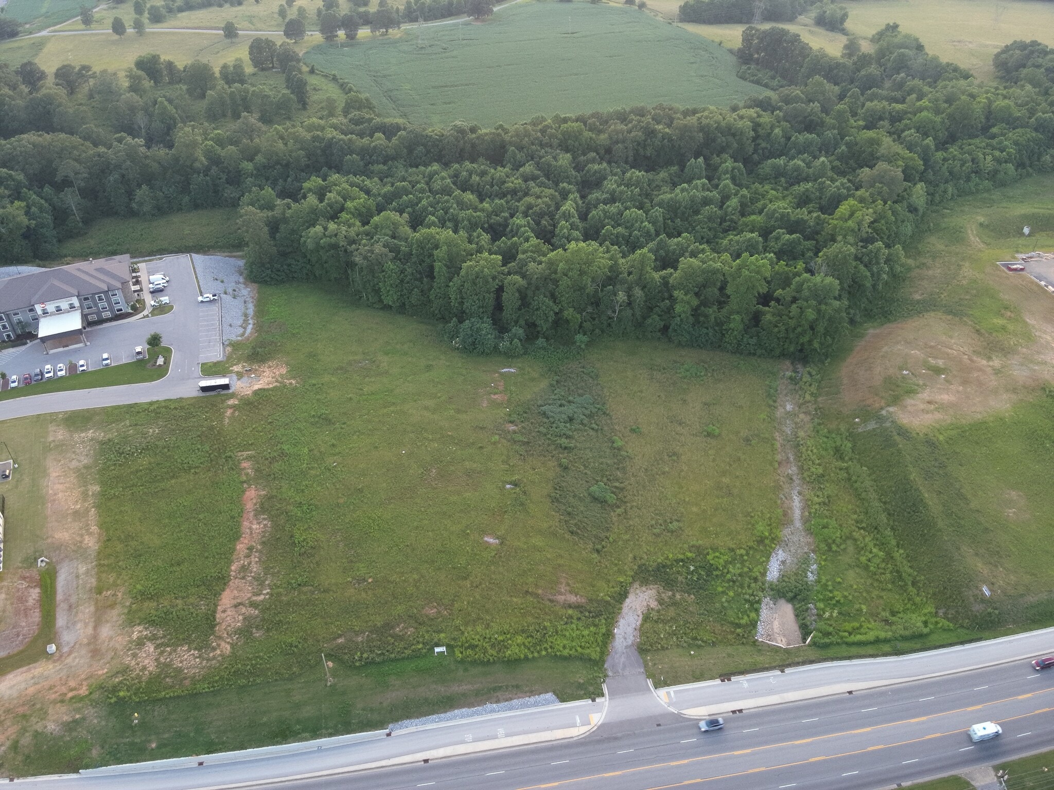 1000 Western way, Lawrenceburg, TN for Sale