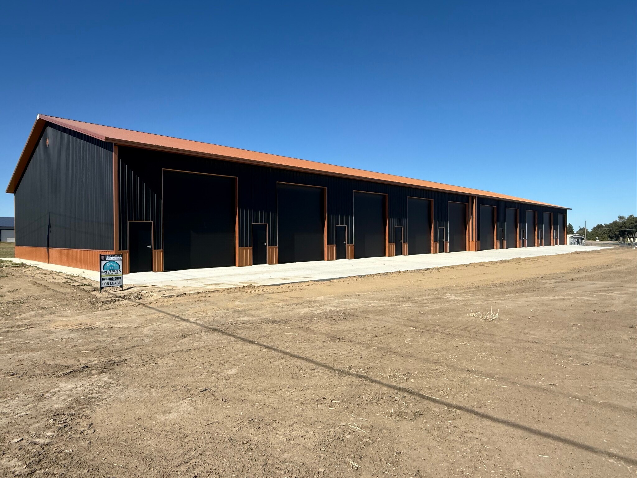 4355 Chambers Dr, Garden City, KS for Rent