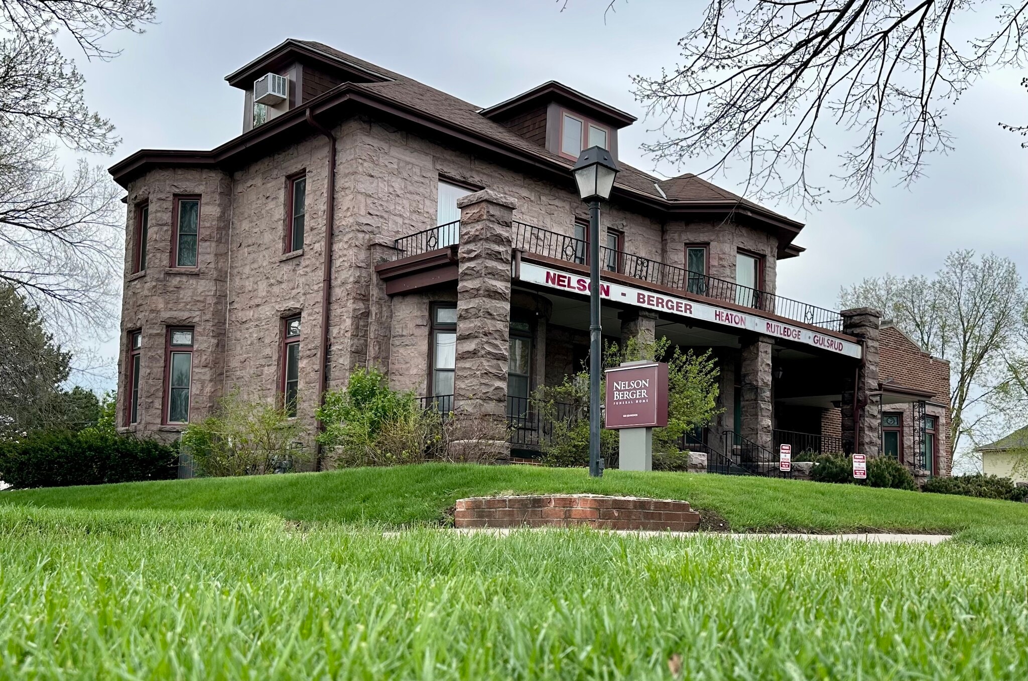 822 Jennings St, Sioux City, IA for Sale
