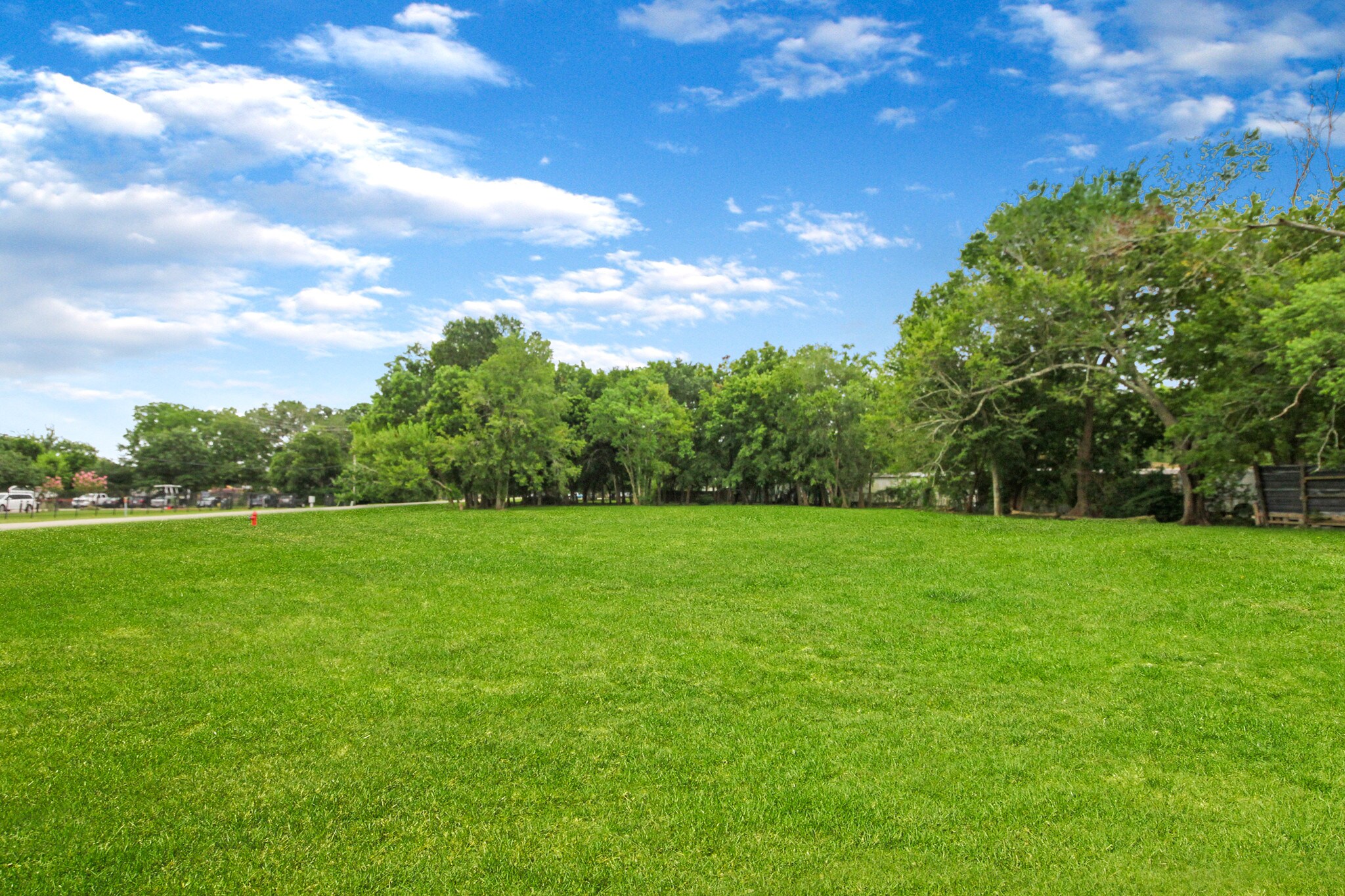 205 Reynolds Ave, League City, TX for Sale