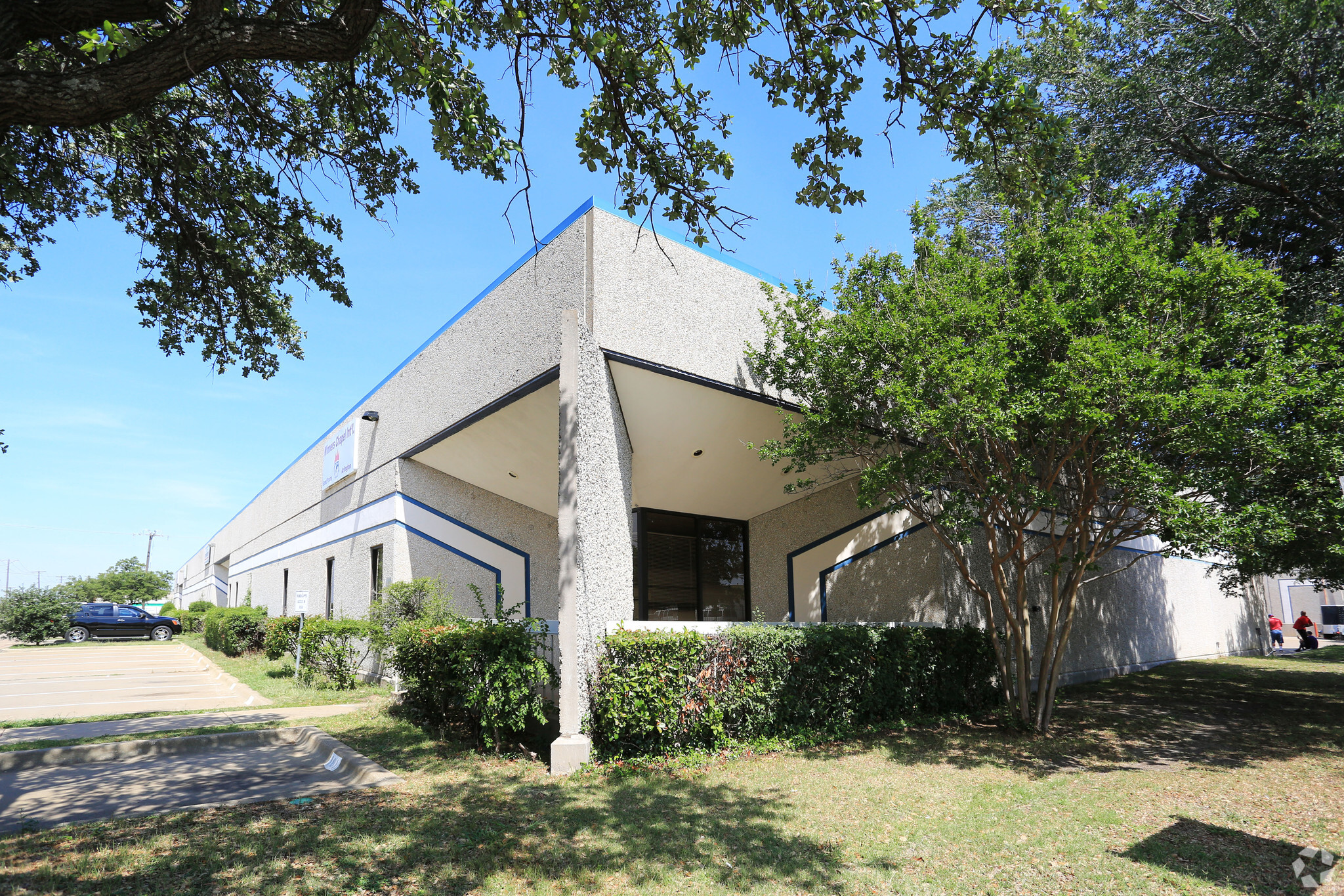 2001 108th St, Grand Prairie, TX for Rent