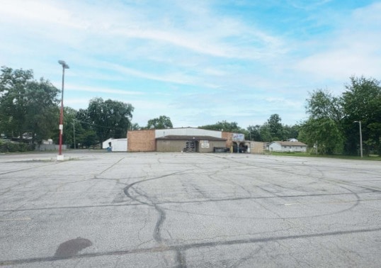 401 N Main St, Elsberry, MO for Sale
