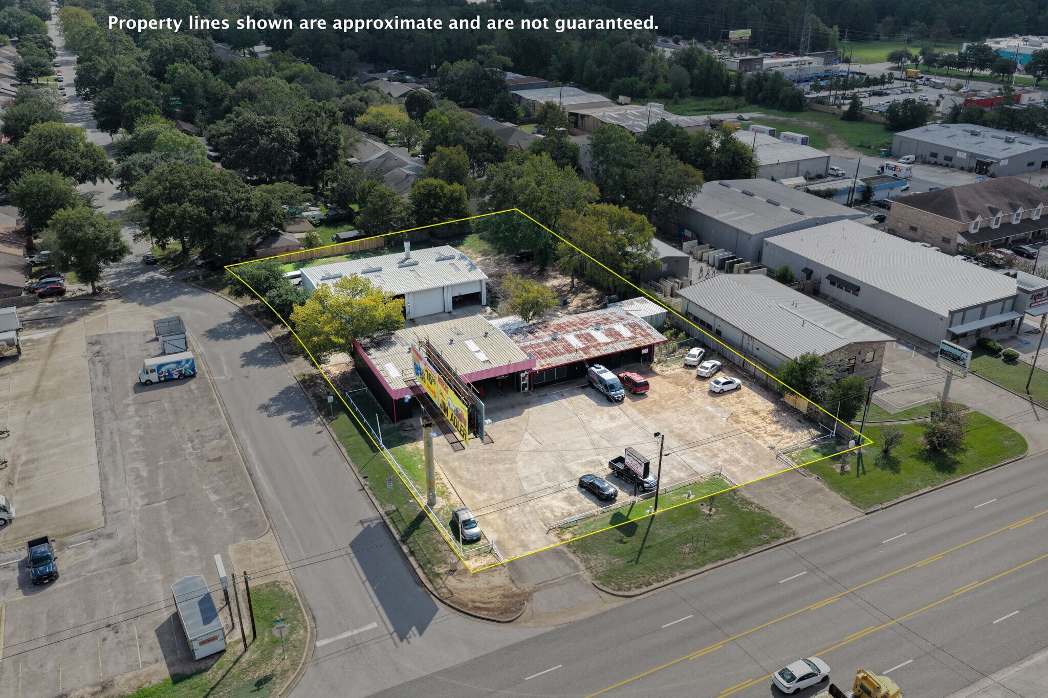 2214 N Frazier St, Conroe, TX for Sale