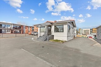 Reno, NV undefined - 123 Mt Rose St