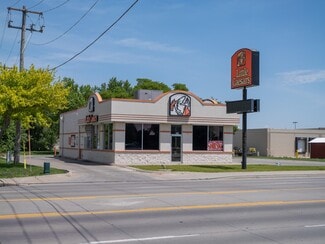 Kearney, NE Retail - 221 W 39th St