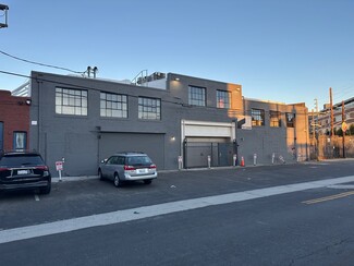 Los Angeles, CA Flex - 407 Molino St
