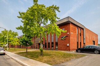 Montréal, QC Industrial - 8675-8705 St Creusot