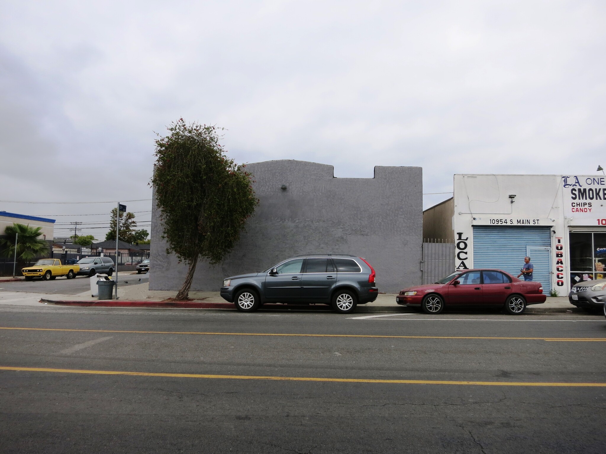 10950 S Main St, Los Angeles, CA for Sale