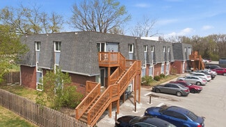 Kansas City, MO Apartments - 706 E 139th St