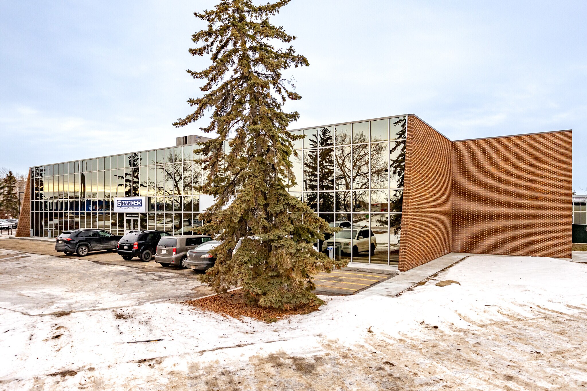 17420 Stony Plain Rd, Edmonton, AB for Rent