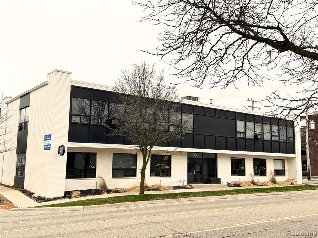 801 S Adams Rd, Birmingham, MI for Rent