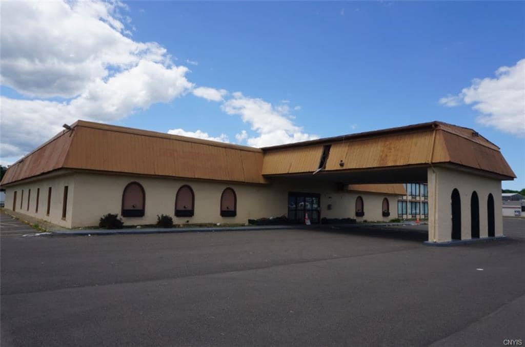 125 N Main St, Newark, NY for Sale