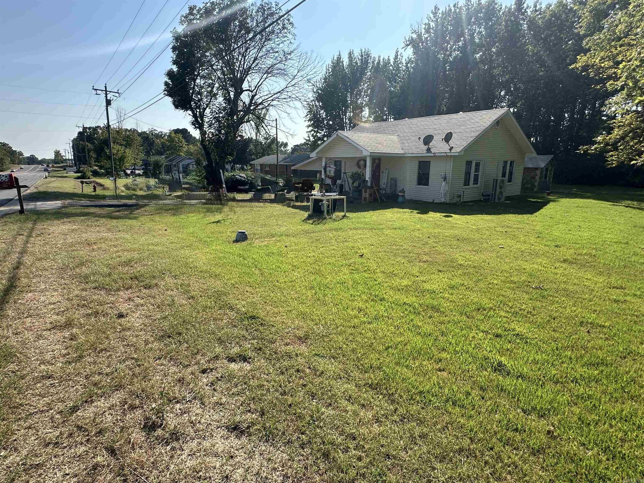 70 S Broadway St, Damascus, AR for Sale