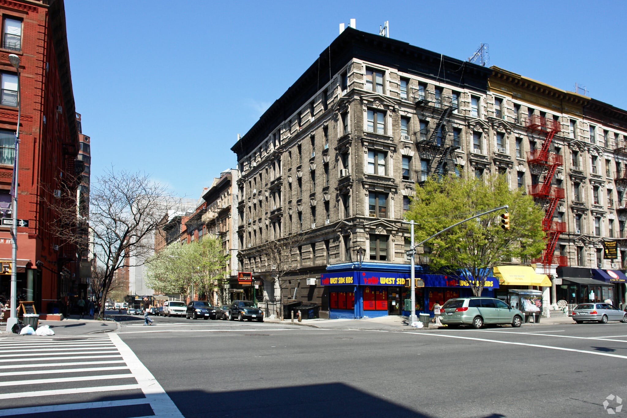 498-500 Amsterdam Ave, New York, NY for Rent