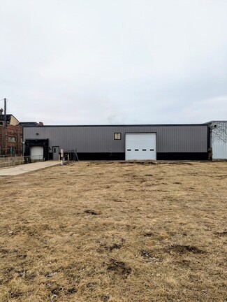 Rockford, IL Industrial - 405 18th Ave