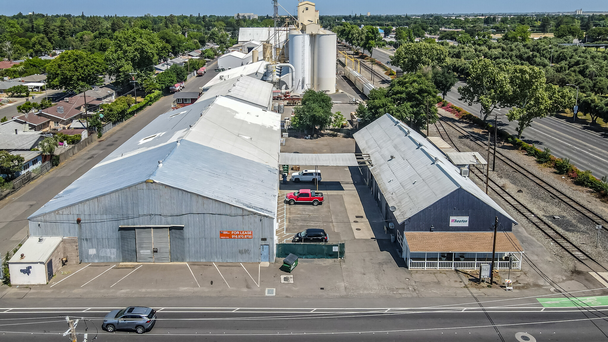 1107-1111 Gibson Rd, Woodland, CA for Sale