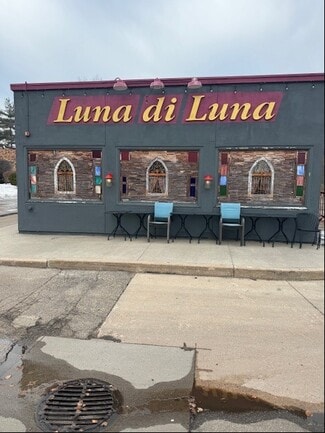 Bloomington, MN Restaurant - 8820 Lyndale Ave S