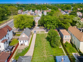 Chicago, IL Commercial Land - 7112 S University Ave