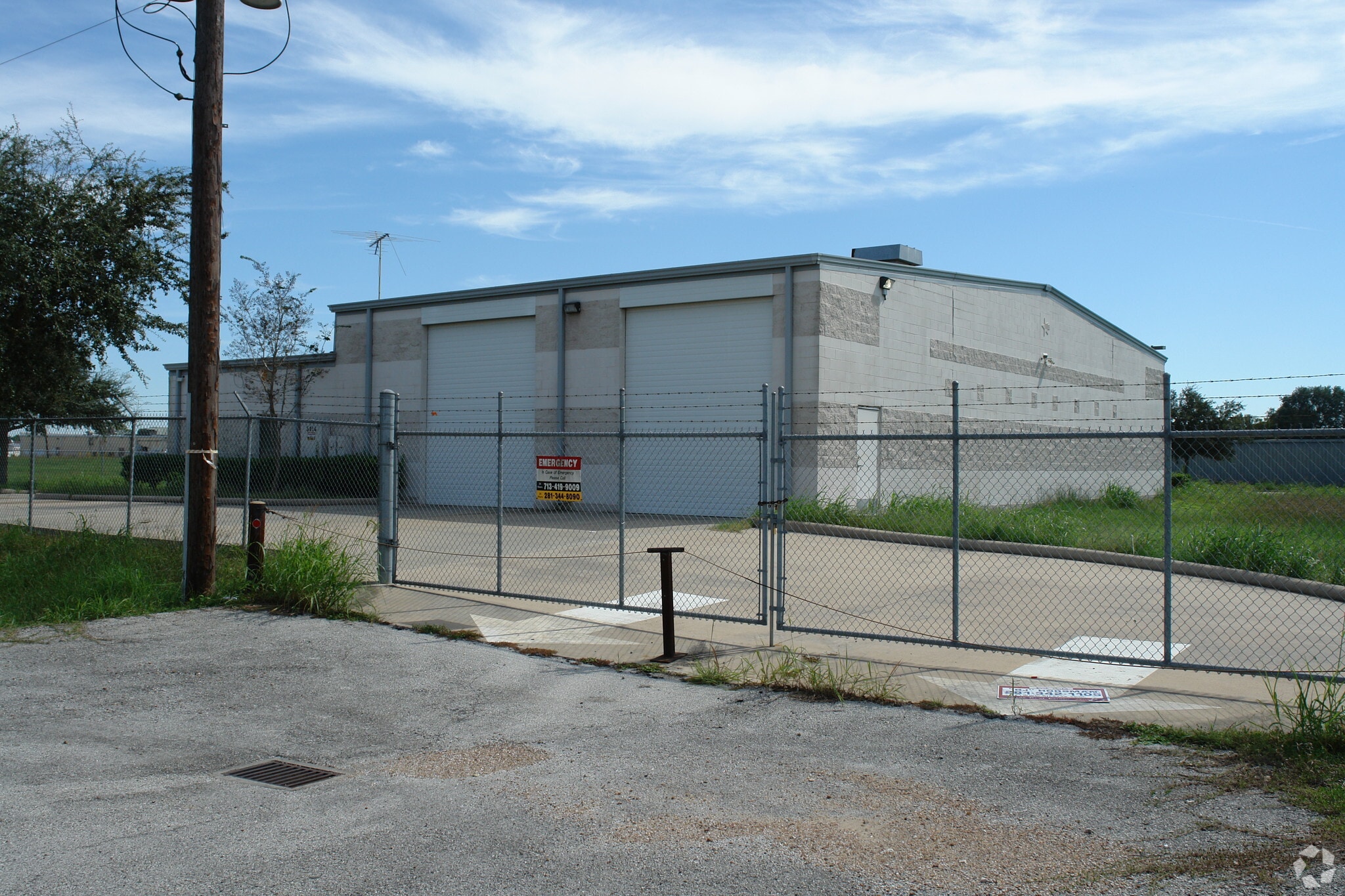 3414 Richmond Rd, Rosenberg, TX for Sale