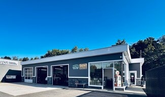 Syosset, NY Service Station - 215 Robbins Ln
