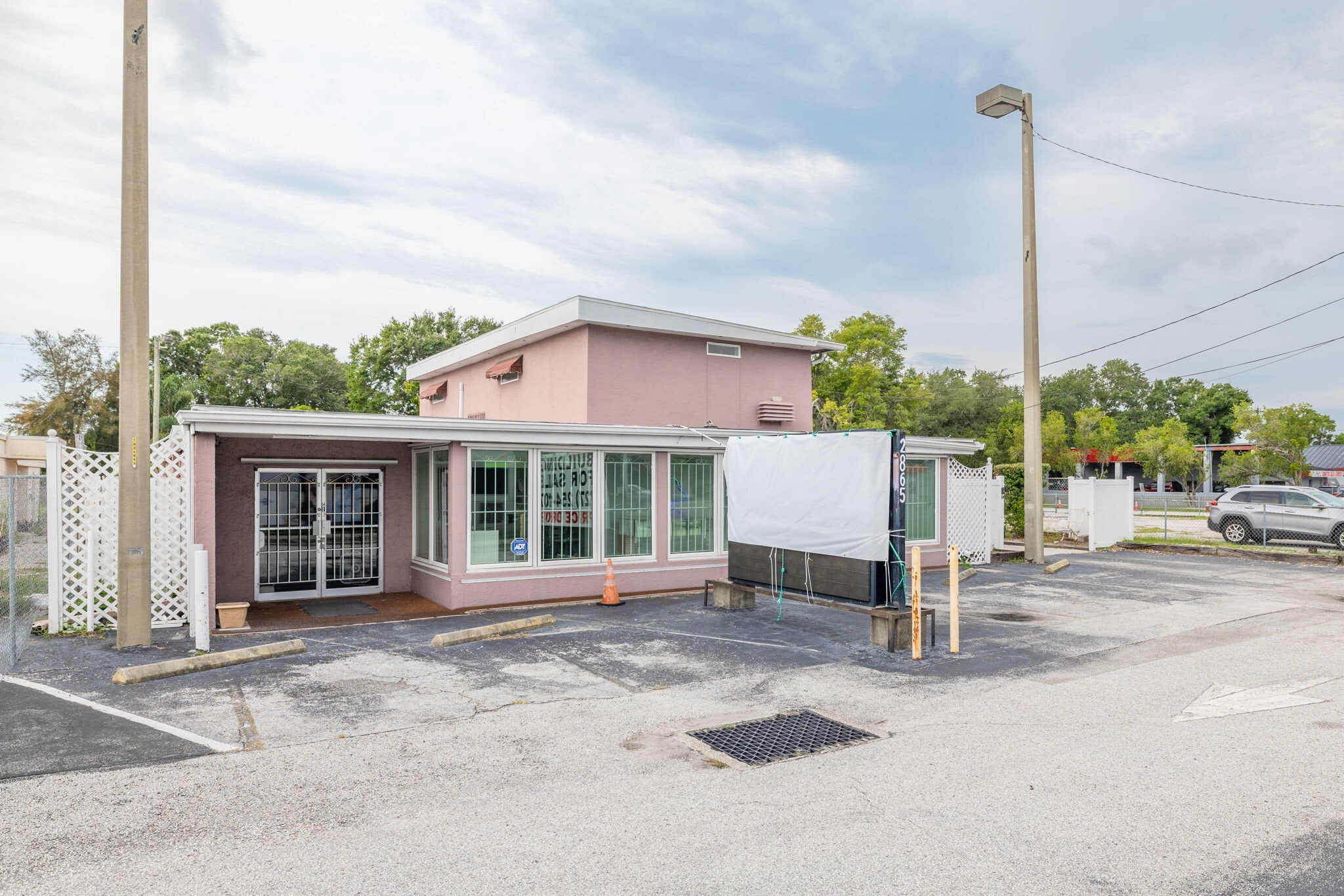 2865 E Bay Dr, Largo, FL for Sale