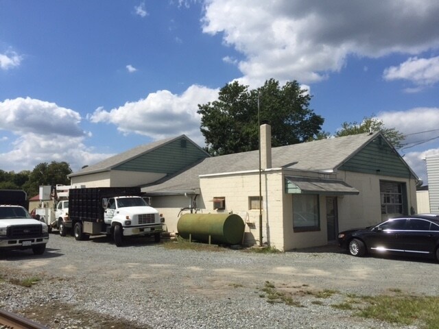 432 S Walnut St, Kennett Square, PA for Sale