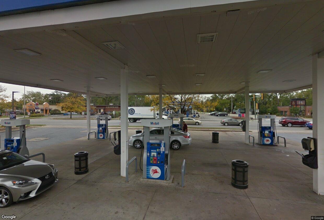 337 W Irving Park Rd, Wood Dale, IL for Sale