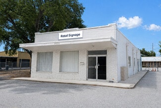 Tampa, FL Office/Retail - 3652 W Cypress St