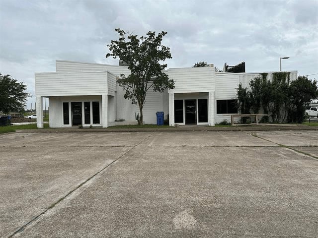 1528 E Prien Lake Rd, Lake Charles, LA for Rent