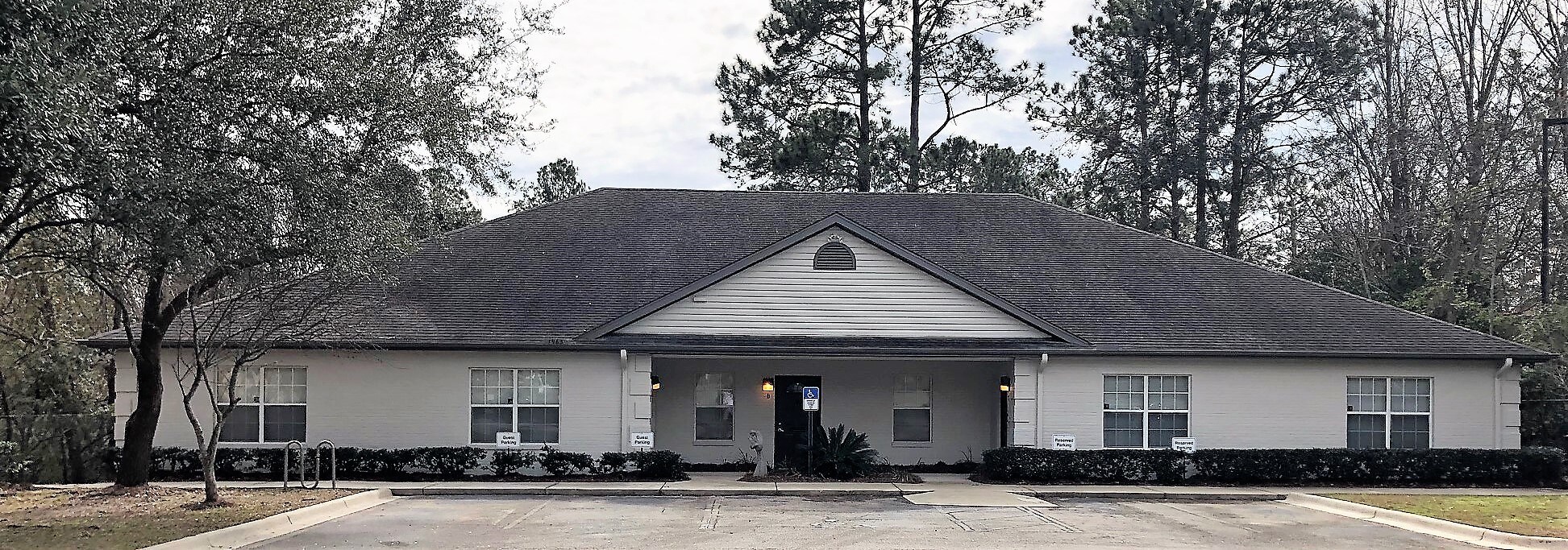1963 Village Green Way, Tallahassee, FL for Rent