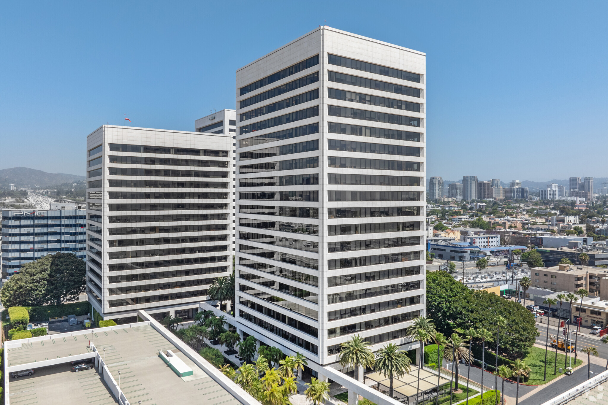 11100 Santa Monica Blvd, Los Angeles, CA for Rent