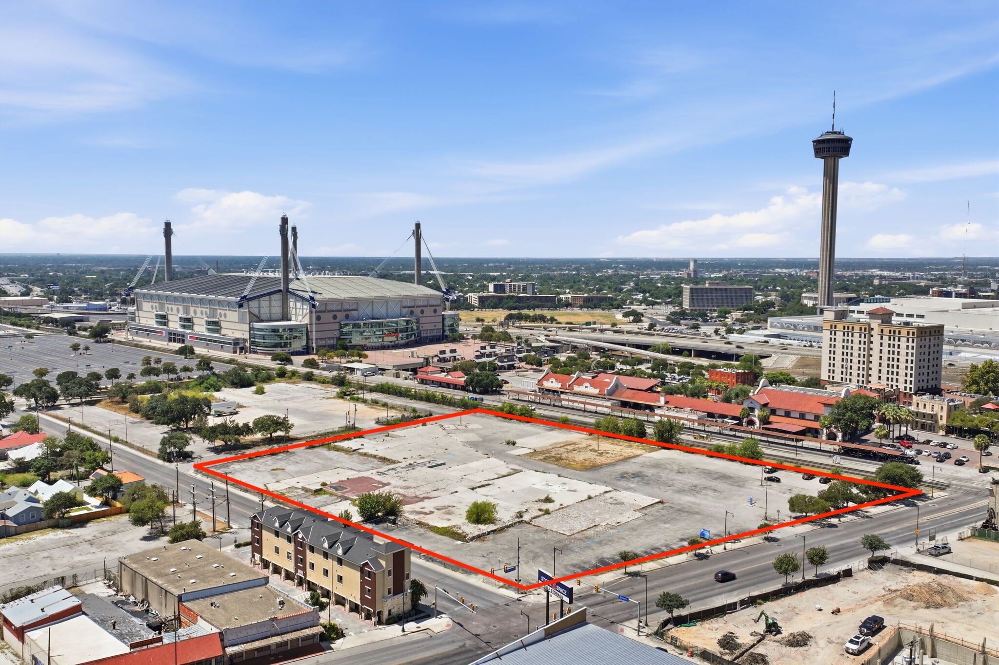 1220 E Commerce St, San Antonio, TX for Sale