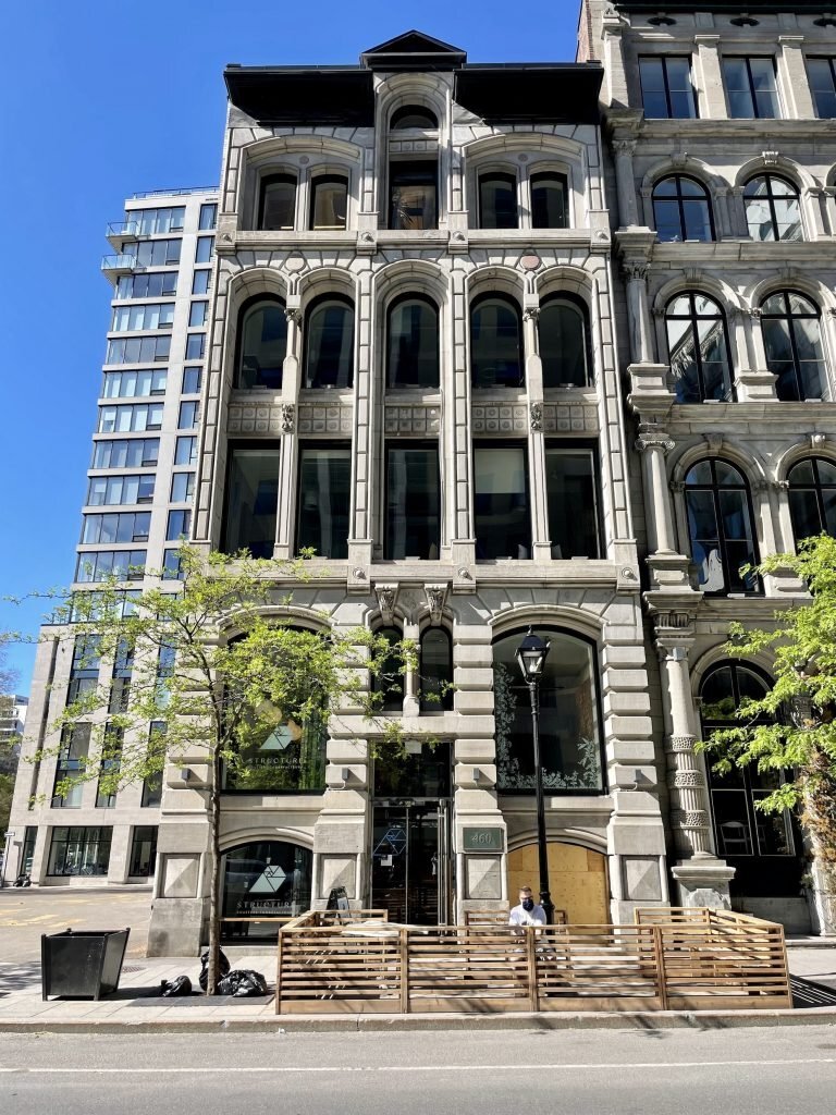 460 St Mcgill, Montréal, QC for Rent