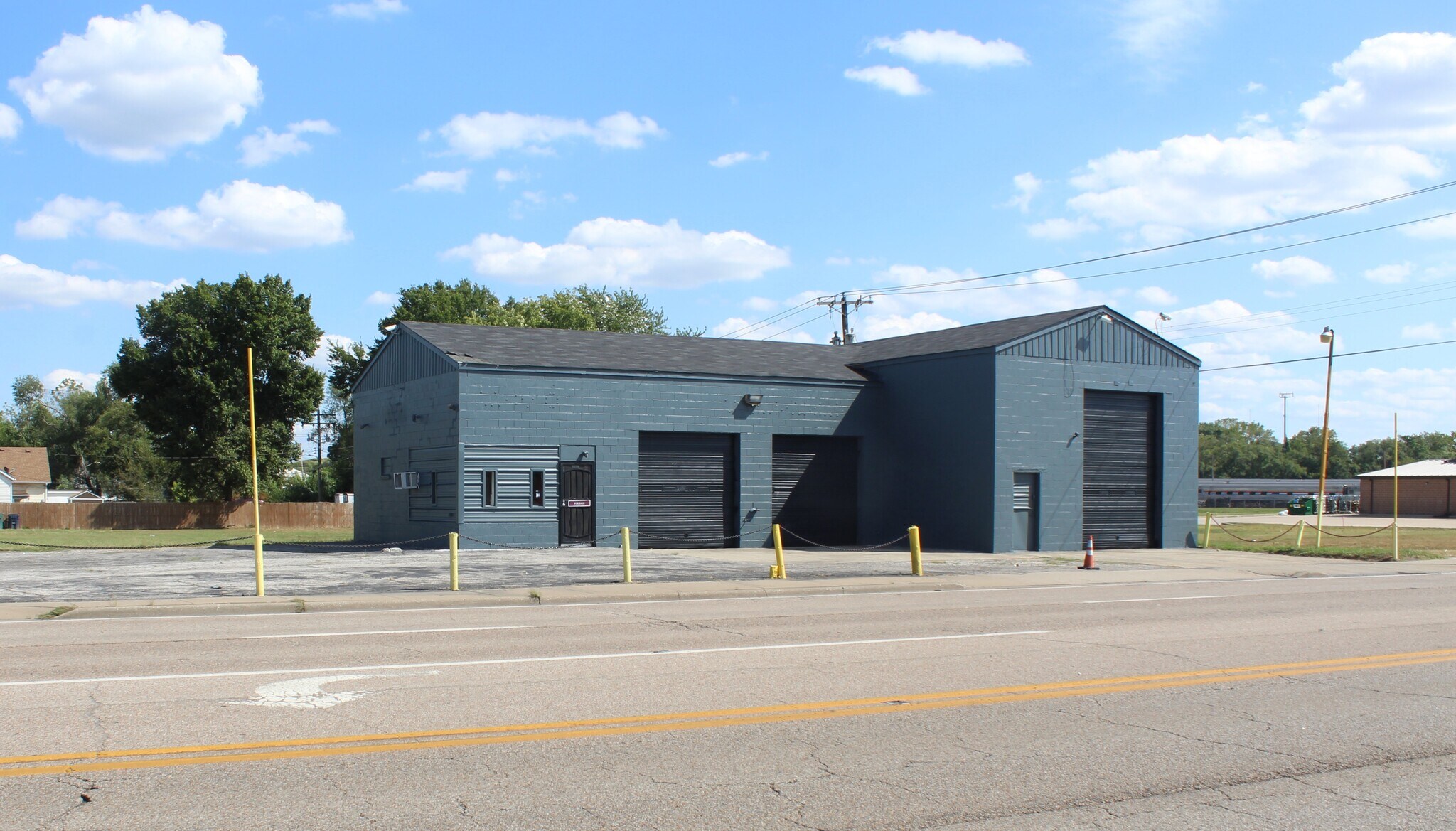310 Mccambridge Ave, Madison, IL for Sale