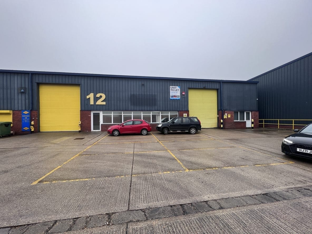 Airport Service Rd, Portsmouth, HAM for Rent