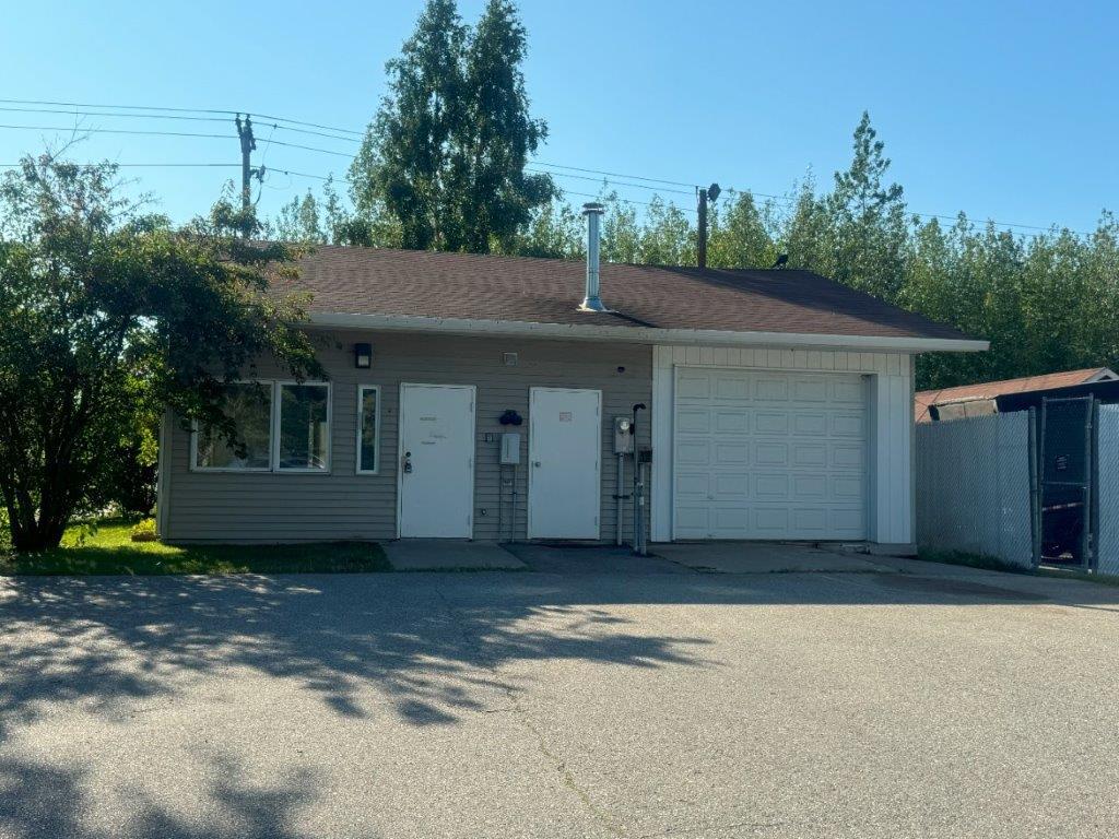 1422 Hampstead Ave, Fairbanks, AK for Rent