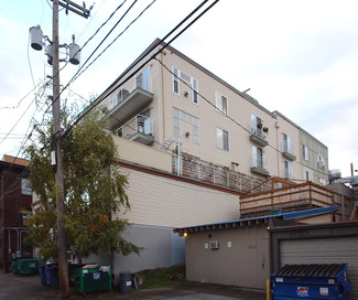 Seattle, WA Office/Retail - 1629 Queen Anne Ave N