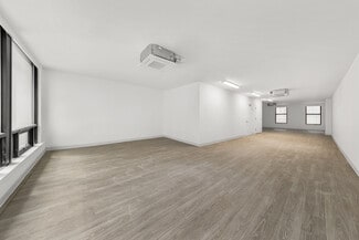 New York, NY Office/Retail - 24 Beaver St